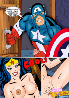 Captain America vs Wonder Woman image 6