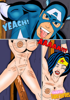 Captain America vs Wonder Woman image 11